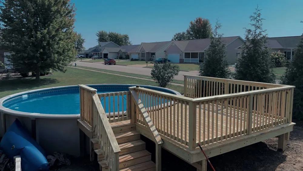 Trusted yard maintenance experts serving Spring Bay, IL - Blue Creek Construction