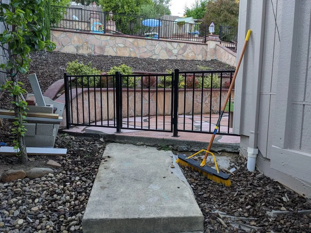 Affordable yard cleanup service in Penngrove, CA - Blue Cypress Landscaping