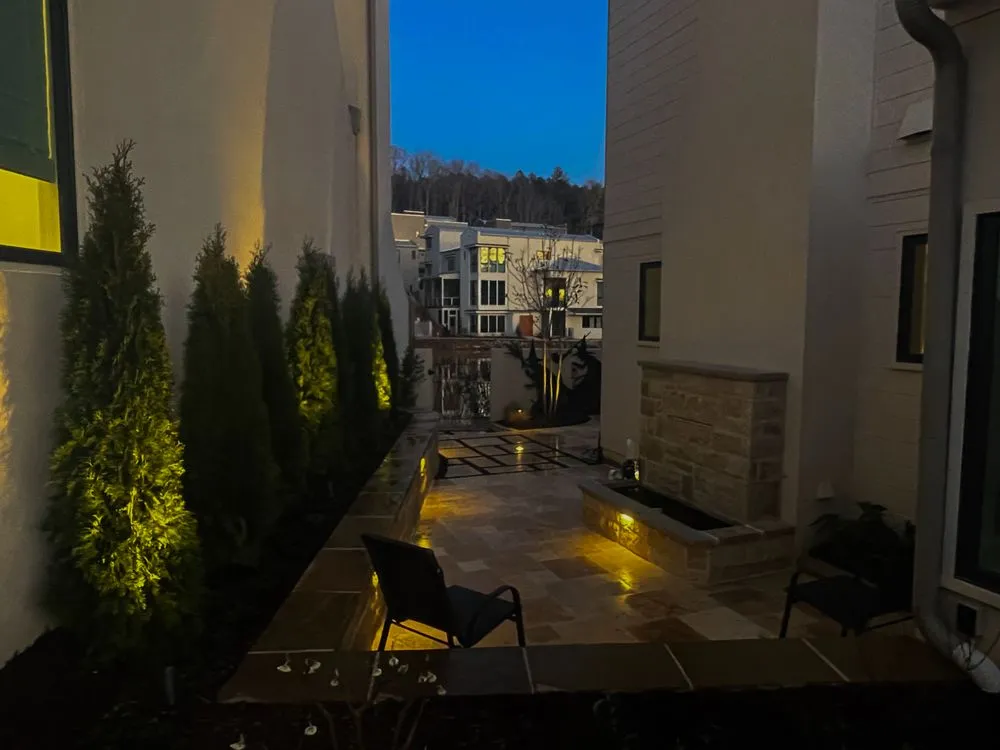 Affordable lawn mowing service experts serving Powder Springs, GA - Blue Fossill