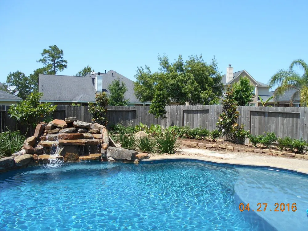 Custom yard maintenance experts serving Houston, TX - Blue Irrigation