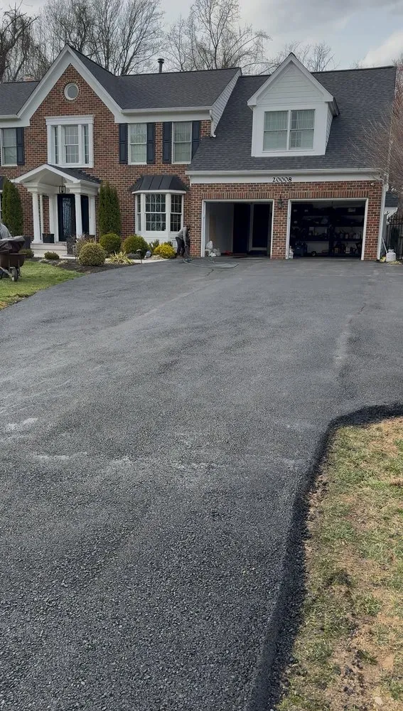 Professional yard maintenance in Silver Spring, MD by Blue Lake Contractor