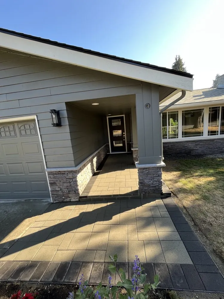 Top-rated lawn mowing service for beautiful yards across Kent, WA - Blue Landscaping Services