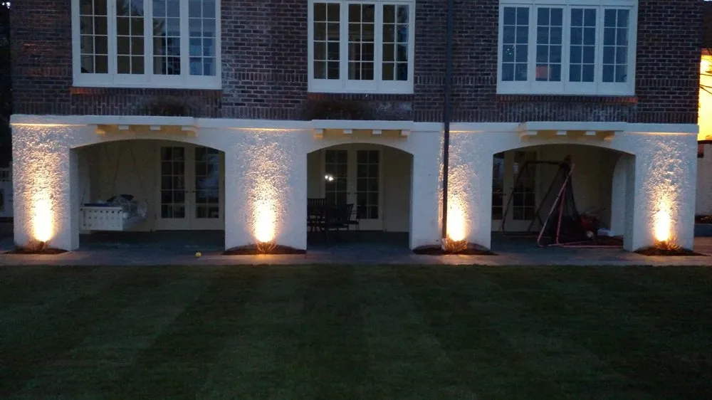 Top-rated yard cleanup service experts serving Kent, WA - Blue Landscaping Services