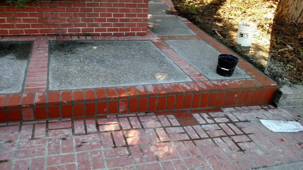 Trusted lawn mowing service in Kent, WA by Blue Landscaping Services