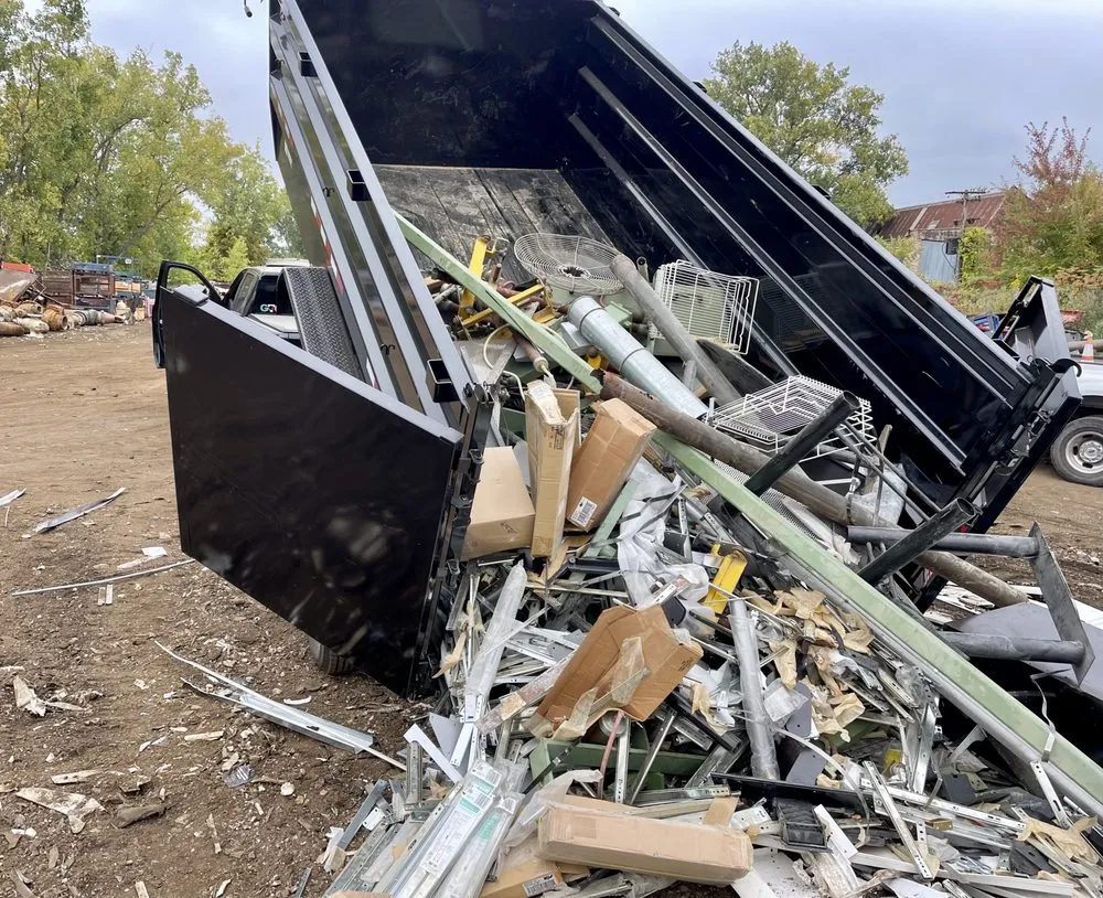 Expert lawn care service in Westland, MI - Blue Leaf Contractors