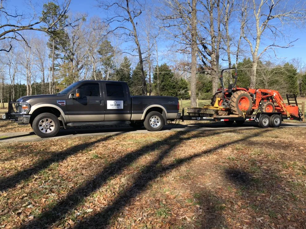 Local yard cleanup service experts serving Travelers Rest, SC - Blue Line Grind