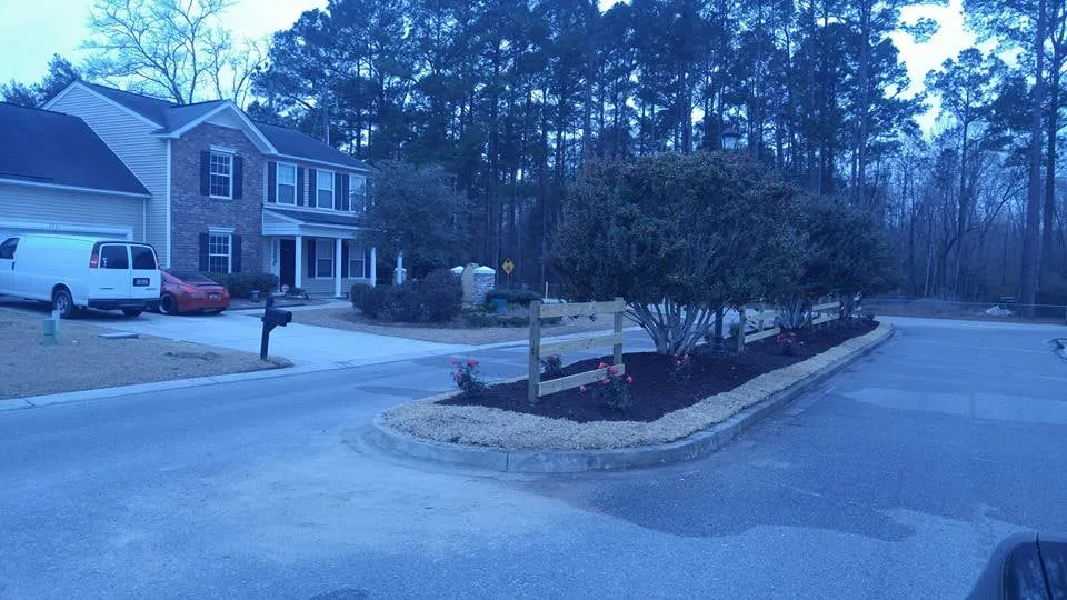 Trusted outdoor landscaping experts serving Ladson, SC - Blue Line Lawn Care