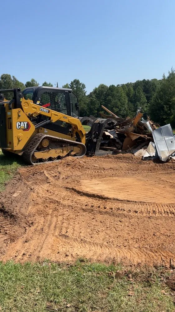 Professional landscape design for beautiful yards in Clifton, SC by Blue Line Services