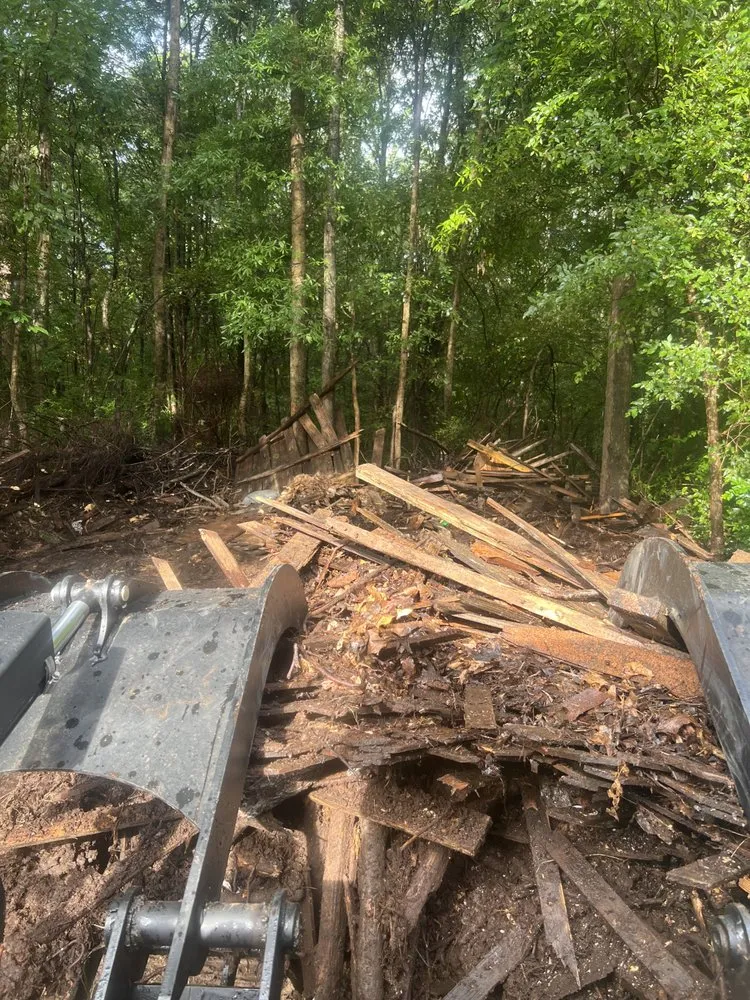 Top-rated outdoor landscaping in Clifton, SC by Blue Line Services