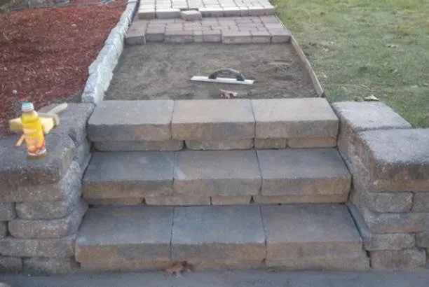 Affordable landscape installation near you across Salem, NH - Blue Mist Hardscape