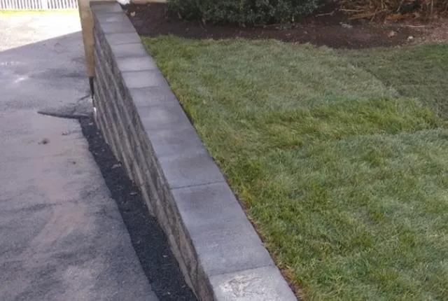 Reliable lawn mowing service in Salem, NH by Blue Mist Hardscape