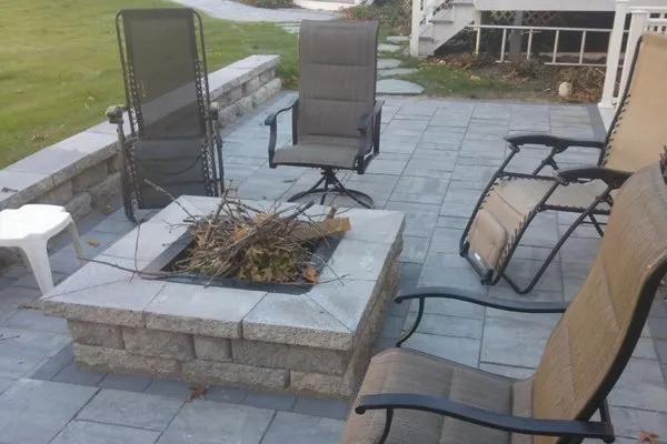 Local landscaping services experts serving Salem, NH - Blue Mist Hardscape