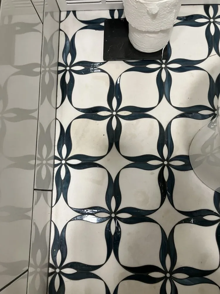 Top-rated lawn mowing service for beautiful yards across Seattle, WA - Blue Monkey Painting