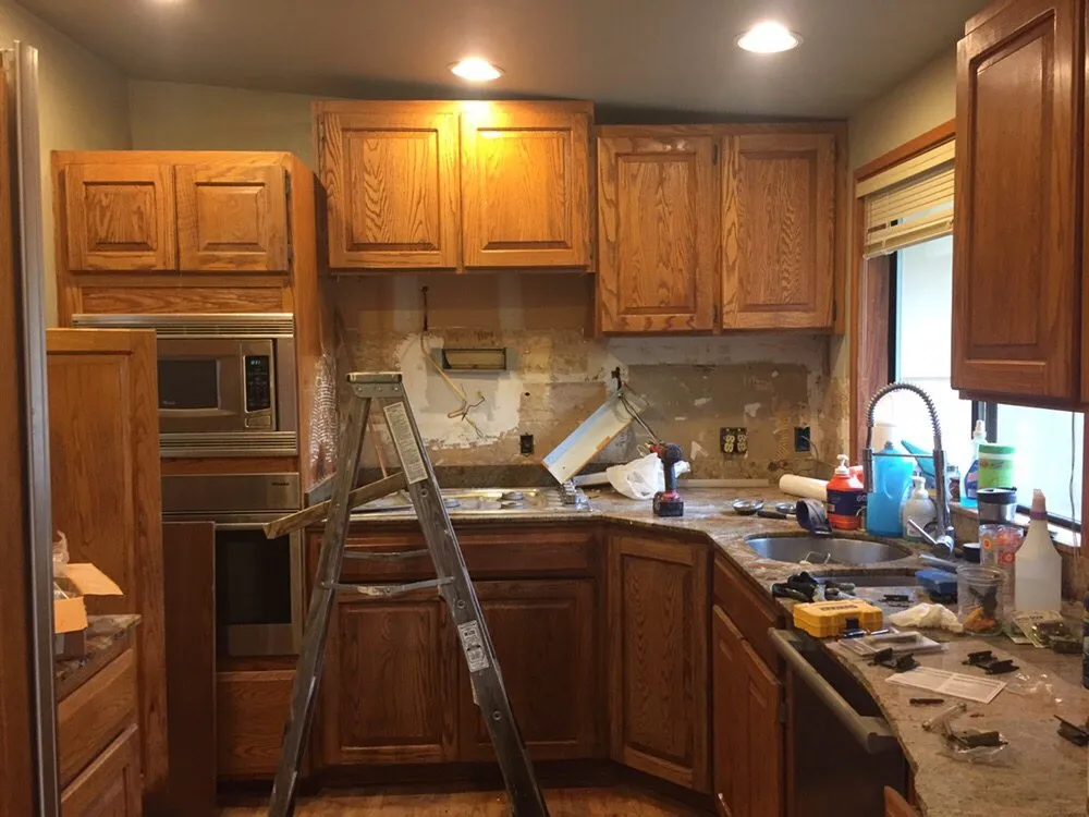 Expert lawn mowing service for beautiful yards across Seattle, WA - Blue Monkey Painting