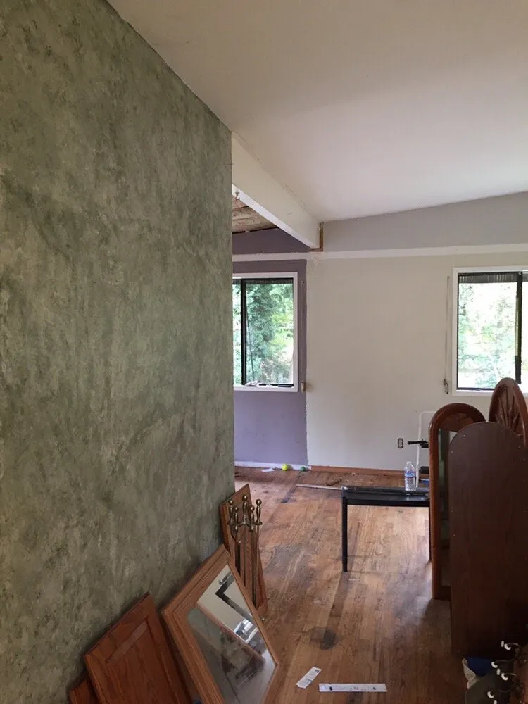 Top-rated lawn care service in Seattle, WA - Blue Monkey Painting