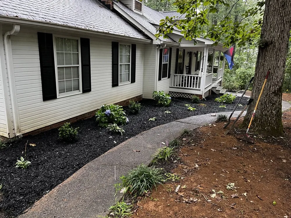 Top-rated residential landscaping in Chattanooga, TN by Blue Mountain Landscape and Excavation