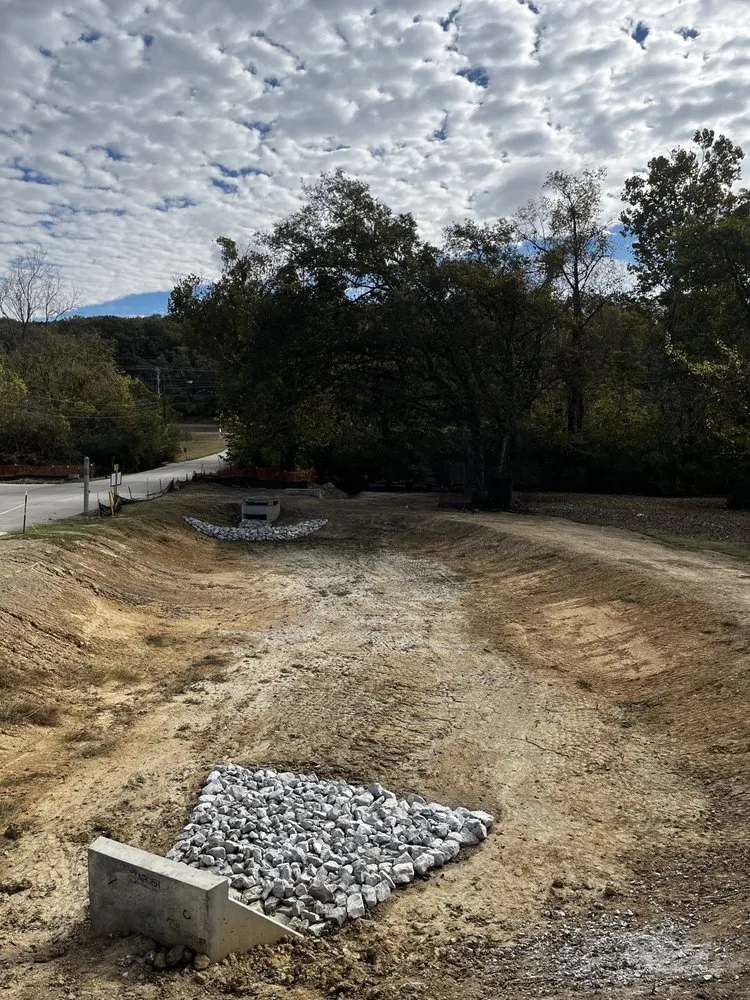 Custom landscape installation for beautiful yards across Chattanooga, TN - Blue Mountain Landscape and Excavation