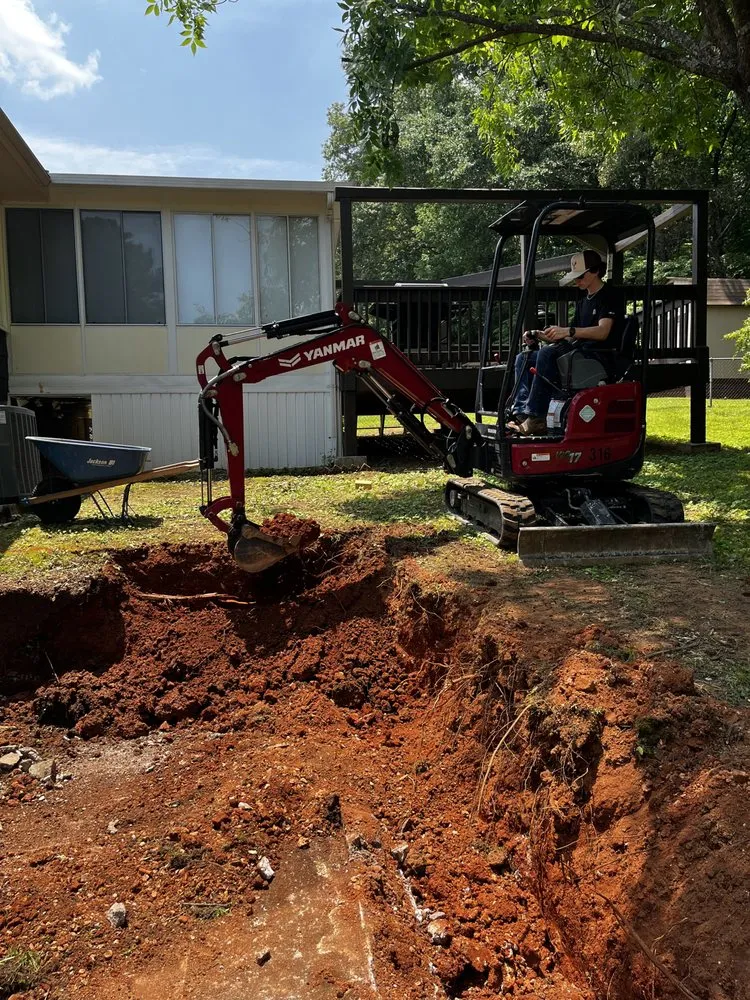 Top-rated residential landscaping in Chattanooga, TN by Blue Mountain Landscape and Excavation