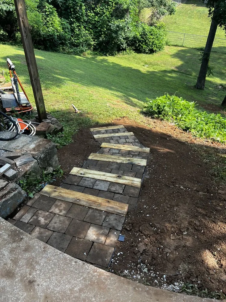 Expert landscape design in Chattanooga, TN - Blue Mountain Landscape and Excavation