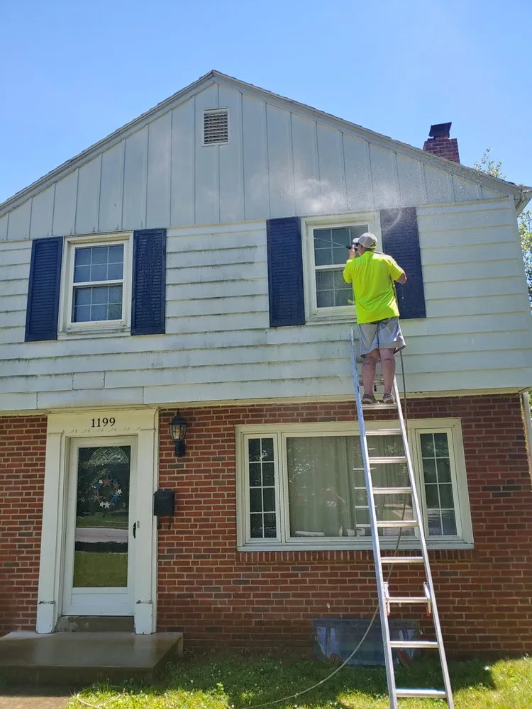 Expert lawn care service in Lewisberry, PA by Blue Mountain Services