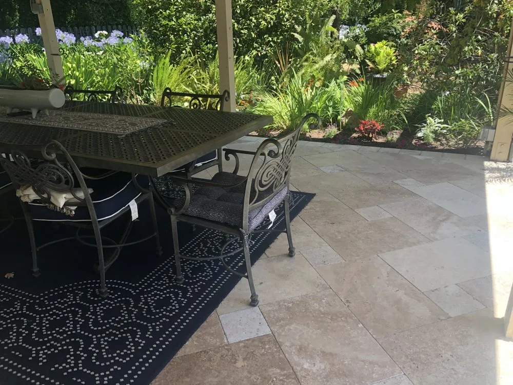 Affordable lawn mowing service in Santa Rosa, CA - Blue Oak Landscape Contractor