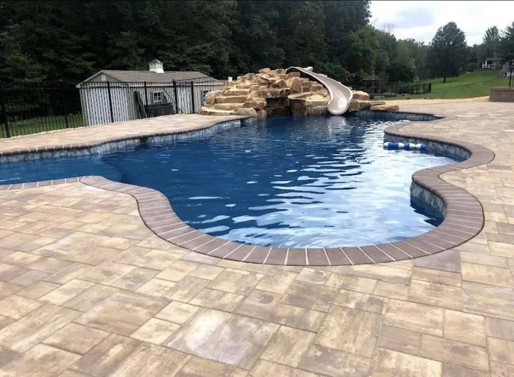 Expert garden landscaping experts serving Saddle Brook, NJ - Blue Pine Snow and Landscaping