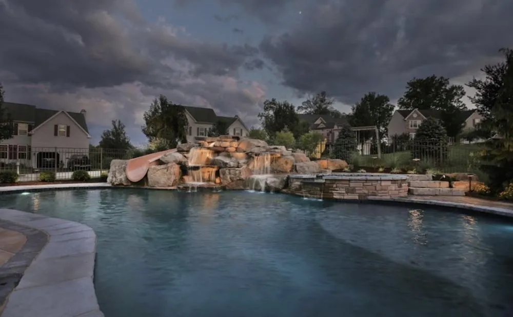 Trusted garden landscaping experts serving Saddle Brook, NJ - Blue Pine Snow and Landscaping