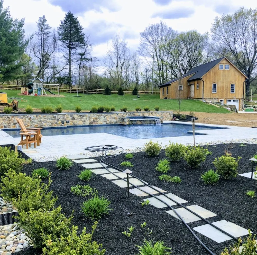 Affordable residential landscaping experts serving Saddle Brook, NJ - Blue Pine Snow and Landscaping
