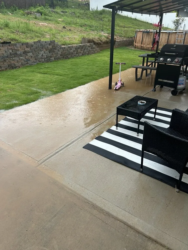 Custom yard maintenance in Buford, GA by Blue Ribbon Landscaping