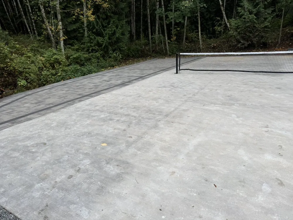 Expert lawn mowing service in Snohomish, WA by Blue Ribbon Scapes