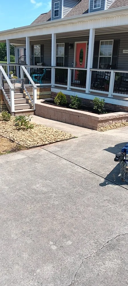 Local lawn care service for year-round maintenance across Louisville, TN - Blue Ridge Brothers