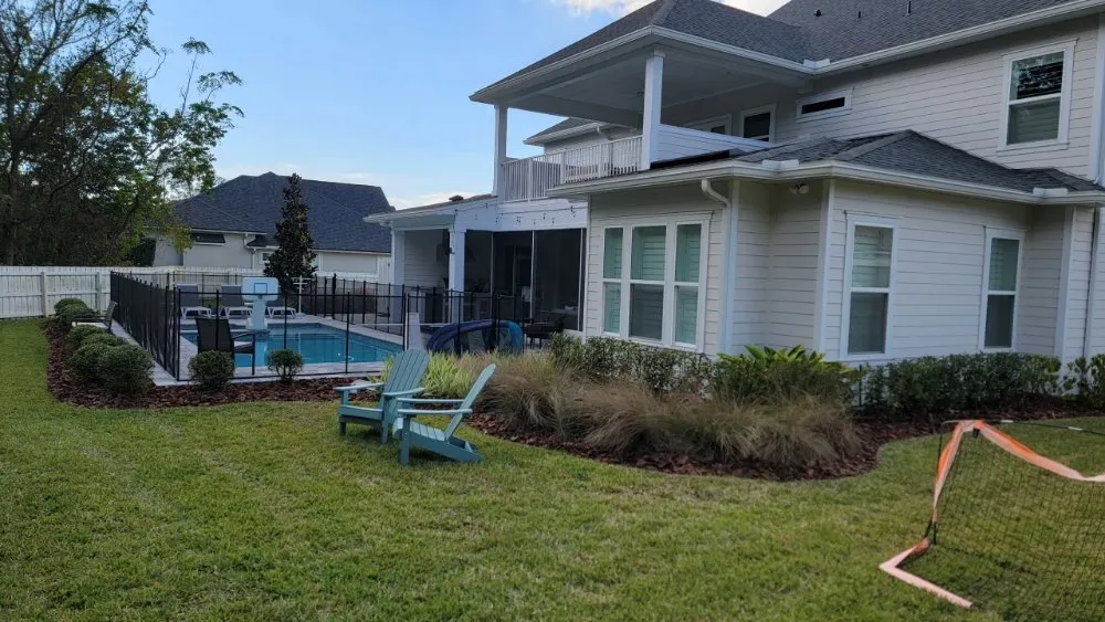 Reliable yard maintenance experts serving Jacksonville, FL - Blue Ridge Landscape & Maintenance