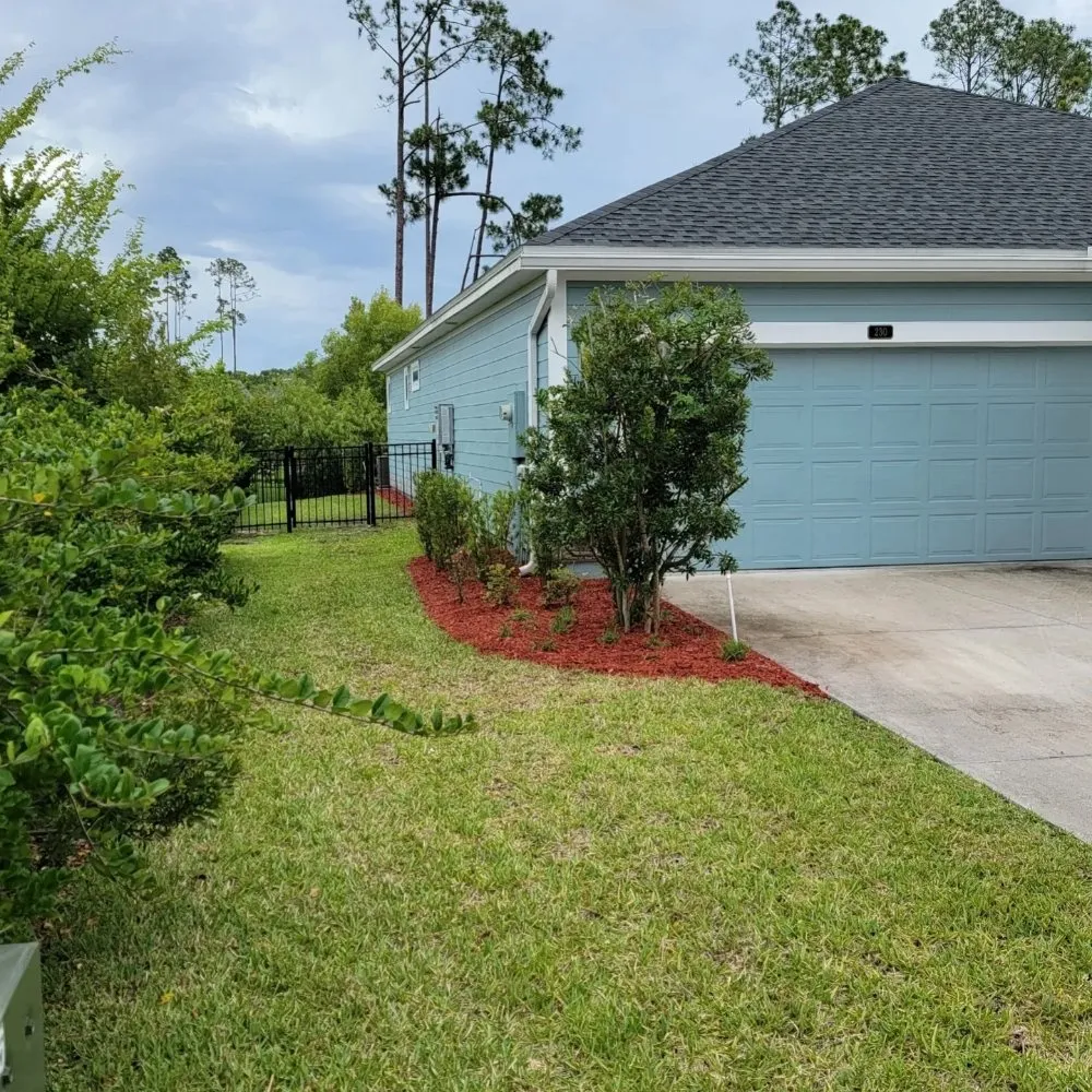 Expert garden landscaping experts serving Jacksonville, FL - Blue Ridge Landscape & Maintenance