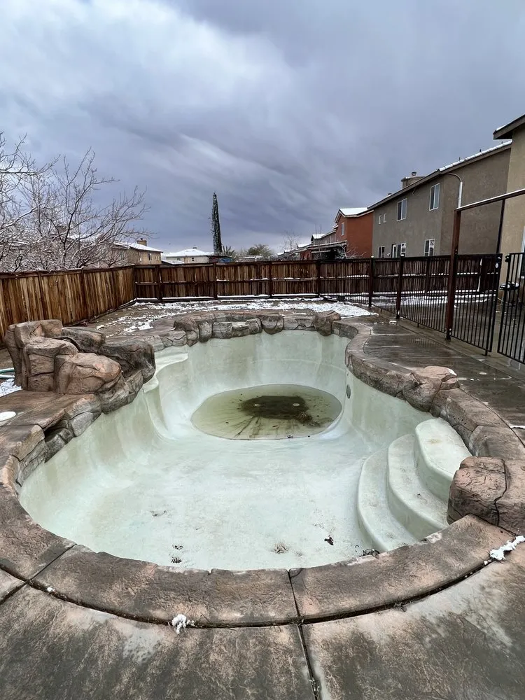 Top-rated landscape design in Hesperia, CA by Blue Ripple Pools Service & Maintenance