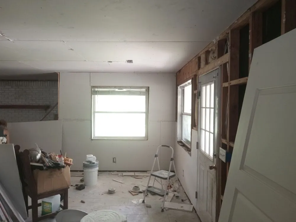 Top-rated lawn care service with custom design across Bonifay, FL - Blue River Carpentry And Landscaping