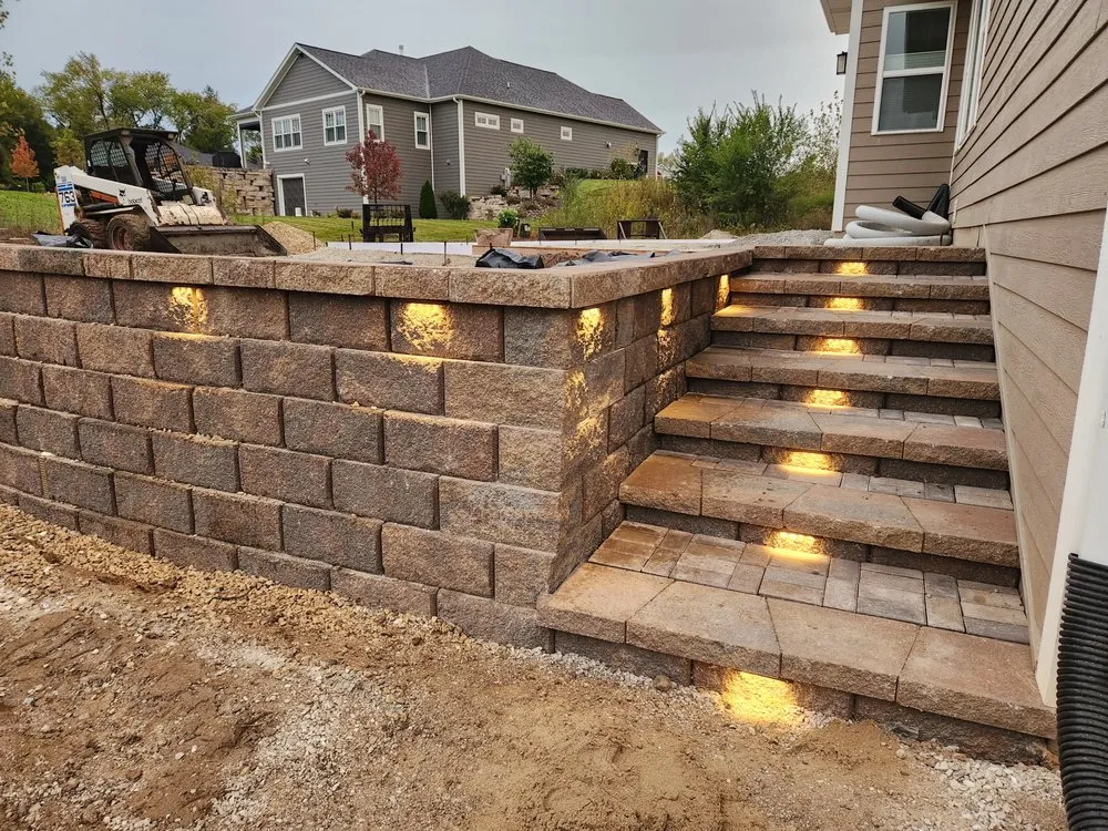 Custom landscaping services in Kenosha, WI by Blue River Landscaping