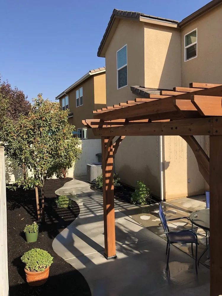 Trusted yard maintenance in Sanger, CA - Blue River Landscaping