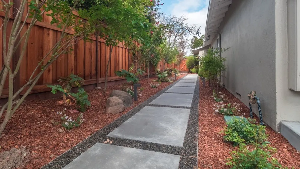 Expert yard cleanup service for homes in San Jose, CA by Blue Sierra Landscape Construction