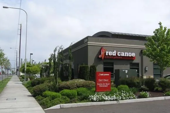 Expert landscaping services in Puyallup, WA by Blue Sky Landscape Services