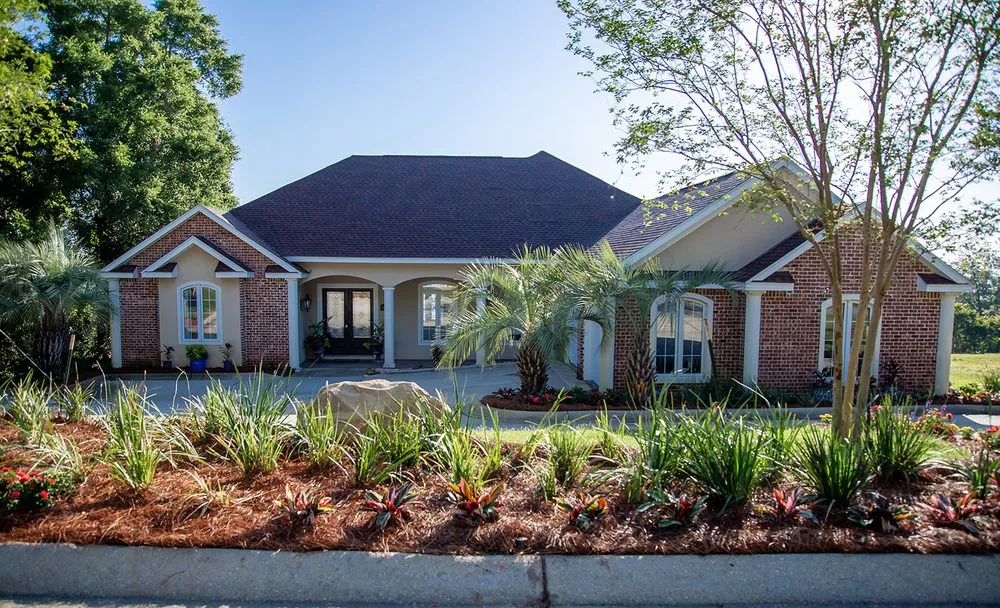 Affordable landscape design in Pensacola, FL by Blue Sky Landscaping