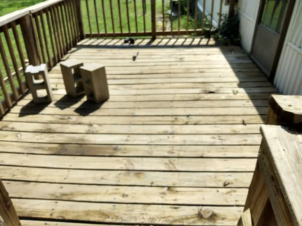 Affordable lawn care service in La Russell, MO - Blue Sky Lawn Care