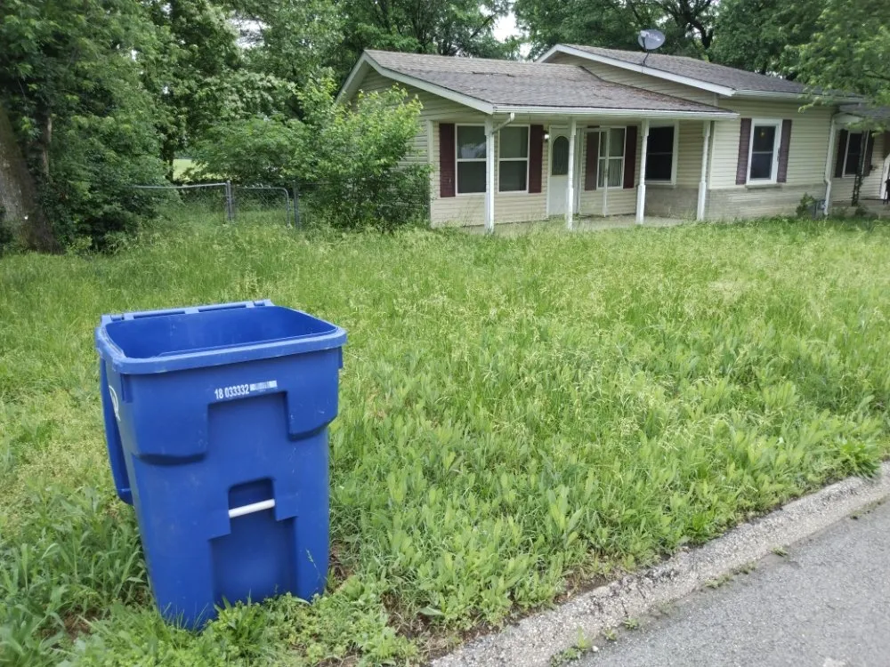 Local outdoor landscaping in La Russell, MO by Blue Sky Lawn Care