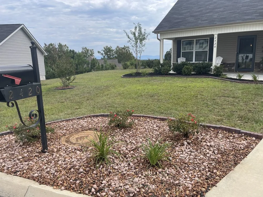 Affordable yard maintenance in Knoxville, TN - Blue Spruce Landscaping