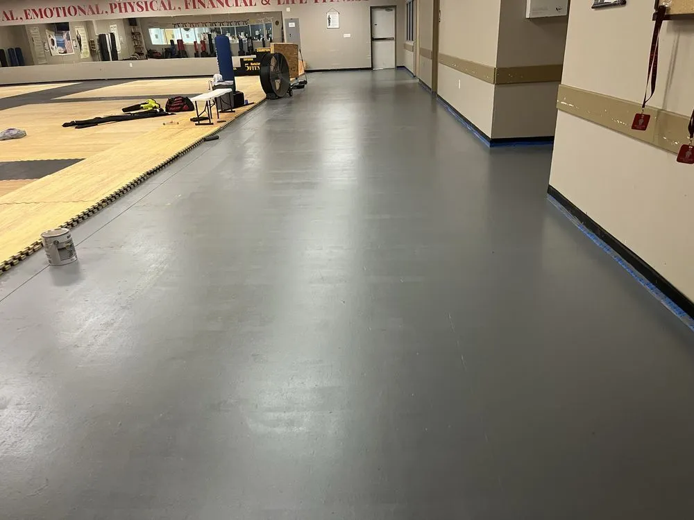 Custom lawn care service experts serving Hopewell, VA - Blue Squad