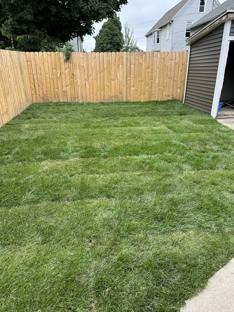 Reliable residential landscaping in Milwaukee, WI by Blue Star Landscaping & Construction