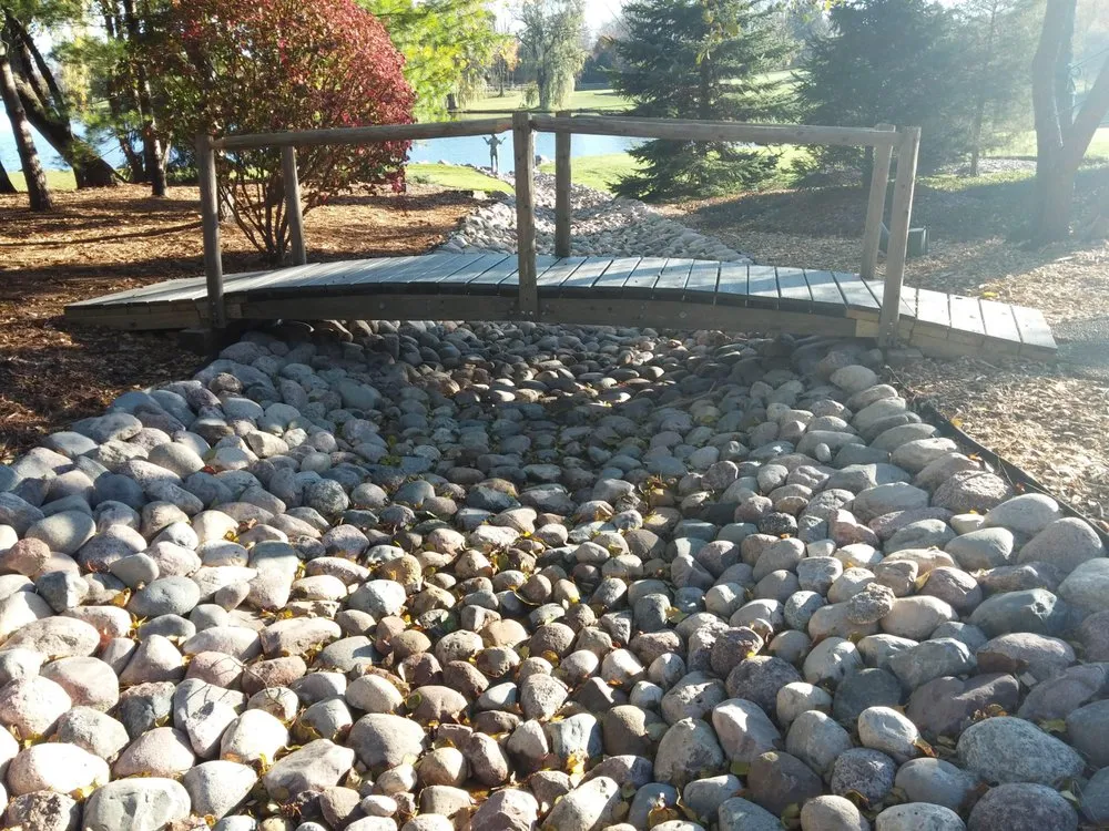 Local yard cleanup service for beautiful yards in Carpentersville, IL by Blue Star Lawncare & Masonry