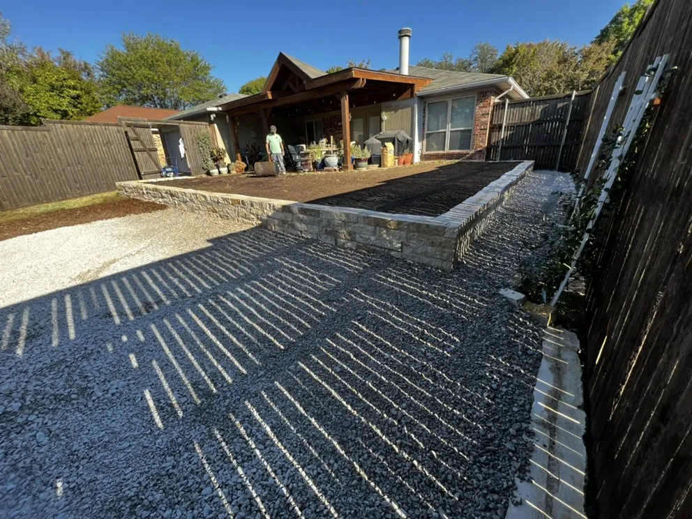 Top-rated yard cleanup service for homes across Carrollton, TX - Blue Stone Landscaping