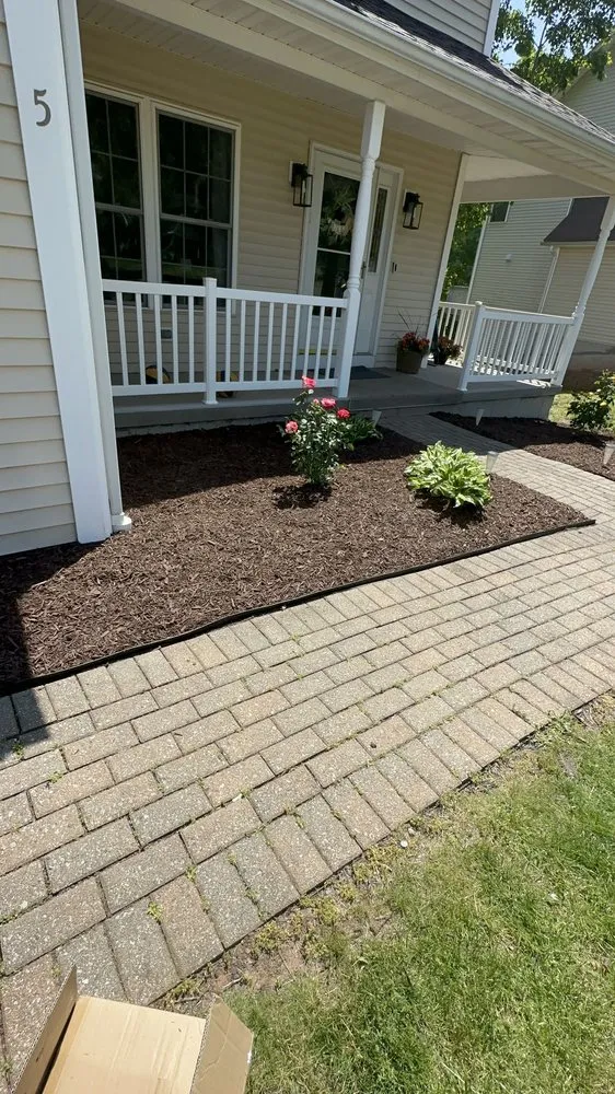 Trusted lawn care service in New Britain, CT - Blue Truck