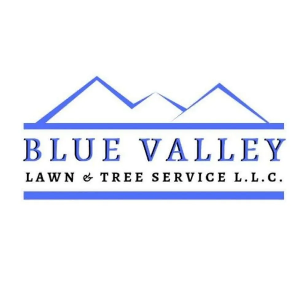 Reliable garden landscaping in Topeka, KS by Blue Valley Lawn & Tree Service