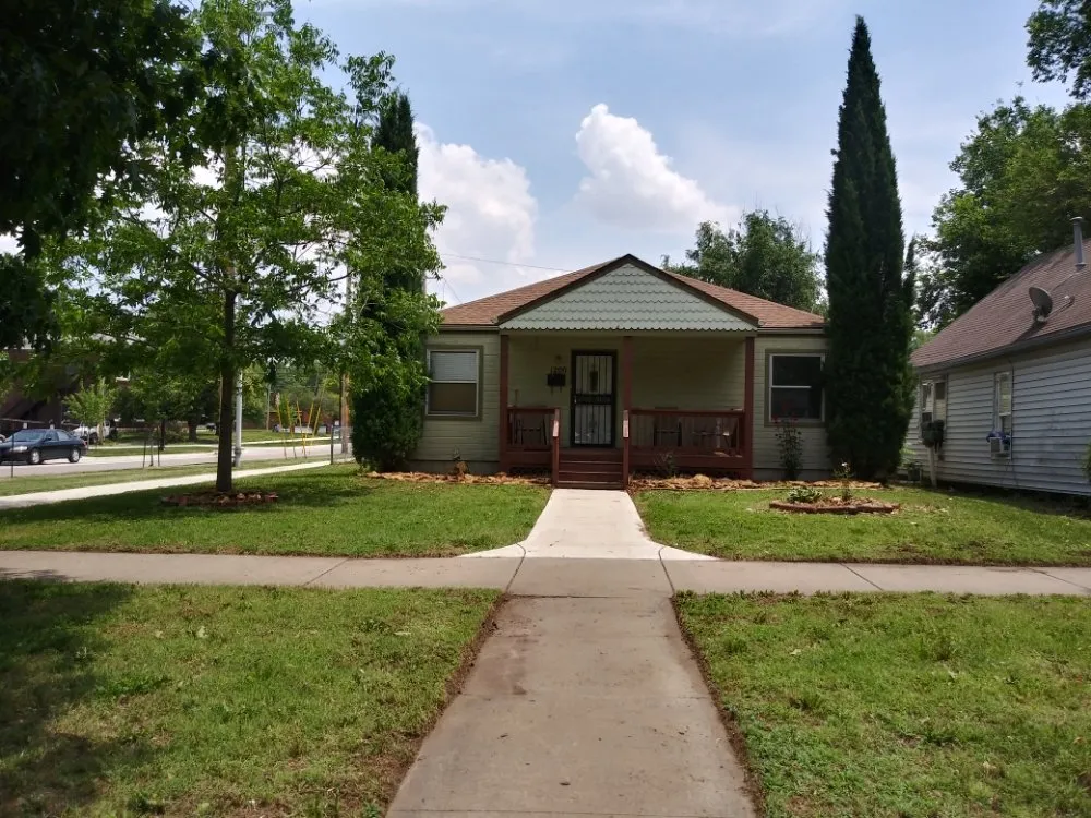 Top-rated yard maintenance near you across Topeka, KS - Blue Valley Lawn & Tree Service